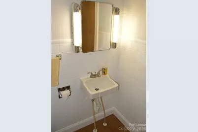 1225 Davie Avenue, Statesville, NC 28677 - Photo 5