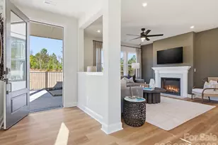 442 Nash St, Fort Mill, SC 29715 - Photo 3