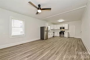 613 E Liberty St, Salisbury, NC 28144 - Photo 9