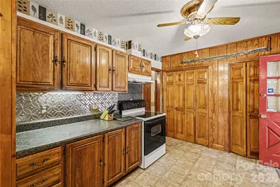 8008 W Duncan Road, Indian Trail, NC 28079 - Photo 9