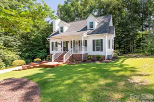 1300 Copper Creek Ln, Fort Mill, SC 29715 - Photo 9