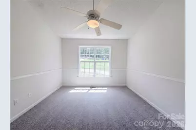 221 Grandview Drive, Statesville, NC 28677 - Photo 9