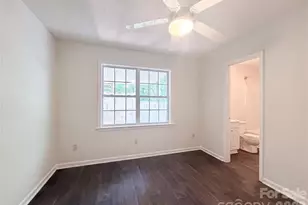 221 Grandview Dr, Statesville, NC 28677 - Photo 11