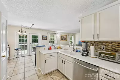 9338 Golden Pond Drive, Charlotte, NC 28269 - Photo 13