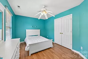 9338 Golden Pond Dr, Charlotte, NC 28269 - Photo 31