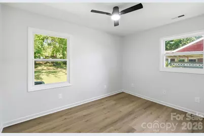 9828 Starwood Drive, Charlotte, NC 28215 - Photo 21