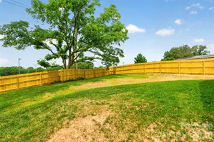 1111 Burke St, Monroe, NC 28110 - Photo 27