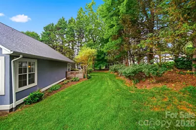 5666 Gold Creek Bay Drive, Hickory, NC 28601 - Photo 41