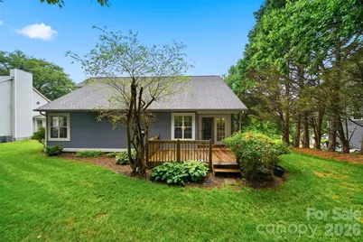 5666 Gold Creek Bay Drive, Hickory, NC 28601 - Photo 39