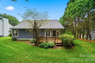 5666 Gold Creek Bay Dr, Hickory, NC 28601 - Photo 39