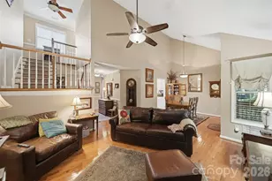 5666 Gold Creek Bay Dr, Hickory, NC 28601 - Photo 19