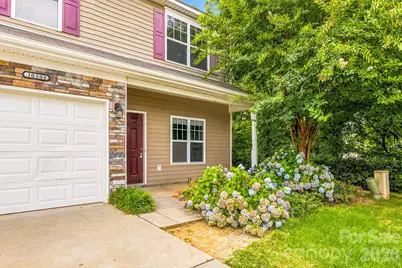 10308 Cloyne Court, Charlotte, NC 28213 - Photo 3