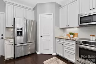 6629 Portland Rose Ln, Charlotte, NC 28210 - Photo 9