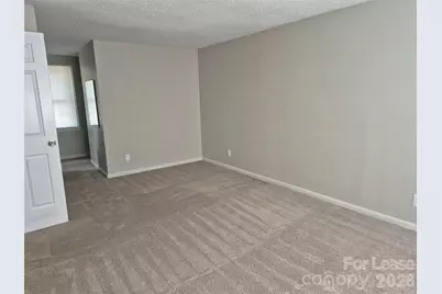 8205 Eveningwood Court, Charlotte, NC 28226 - Photo 11