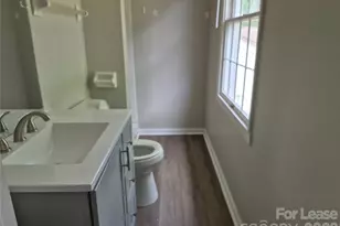 8205 Eveningwood Ct, Charlotte, NC 28226 - Photo 13