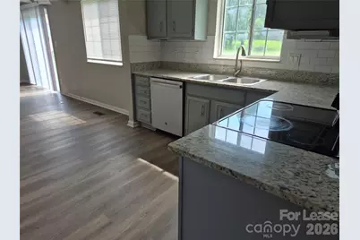 8205 Eveningwood Court, Charlotte, NC 28226 - Photo 5