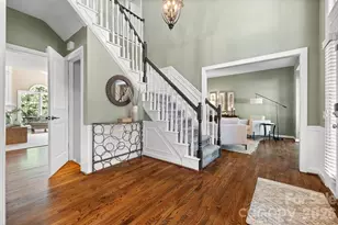 2733 Providence Spring Ln, Charlotte, NC 28270 - Photo 3