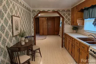 4053 Roddey Rd, Catawba, SC 29704 - Photo 9