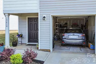1941 Tranquility Cir, Newton, NC 28658 - Photo 3