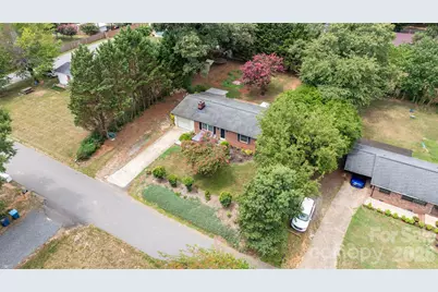 1809 31st Street NE, Hickory, NC 28601 - Photo 25