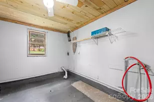 1809 31st St NE, Hickory, NC 28601 - Photo 17