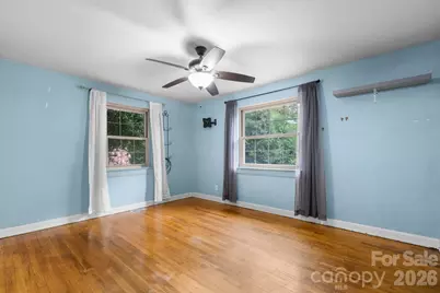 1809 31st Street NE, Hickory, NC 28601 - Photo 11