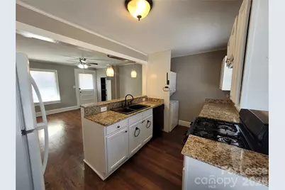 214 Salisbury Road #B, Statesville, NC 28677 - Photo 7