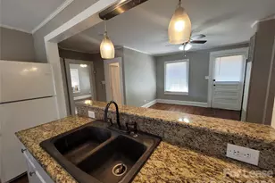 214 Salisbury Rd, Statesville, NC 28677 - Photo 9