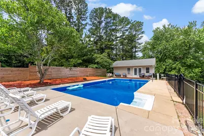 117 Club View Drive, Cherryville, NC 28021 - Photo 3