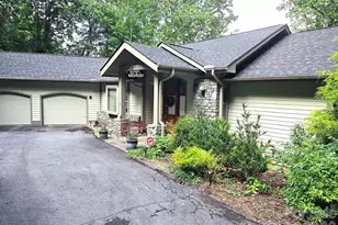 1015 High Vista Dr, Mills River, NC 28759 - Photo 1