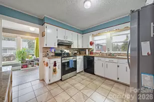 2409 US 70 Hwy W, Morganton, NC 28655 - Photo 13
