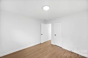 1047 White Plains Rd, Charlotte, NC 28213 - Photo 19