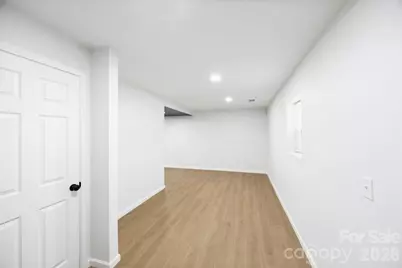 1047 White Plains Road, Charlotte, NC 28213 - Photo 29