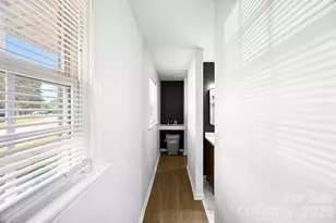 1047 White Plains Rd, Charlotte, NC 28213 - Photo 13