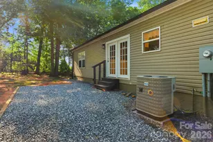 975 Jay Burke Rd, Taylorsville, NC 28681 - Photo 11