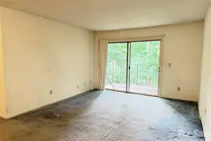 401 Orchard Trace Ln, Charlotte, NC 28213 - Photo 3