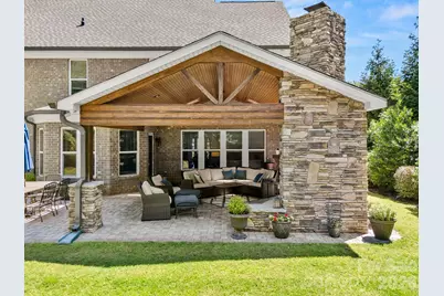 10704 Waxhaw Manor Drive, Waxhaw, NC 28173 - Photo 3