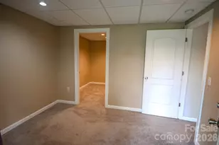 3122 Zion Church Rd, Hickory, NC 28602 - Photo 23