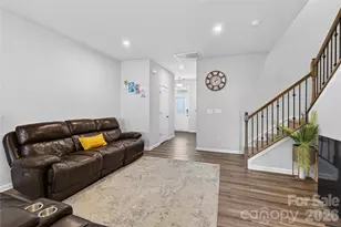 1211 Bigelow St, Charlotte, NC 28269 - Photo 5