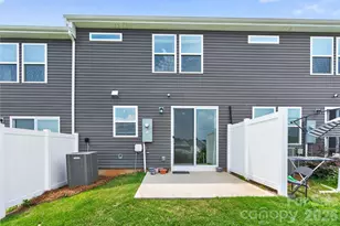 1211 Bigelow St, Charlotte, NC 28269 - Photo 27