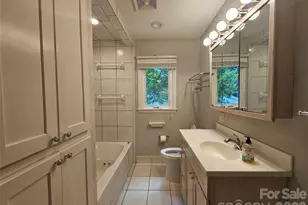 201 Country Club Cir, Shelby, NC 28150 - Photo 19