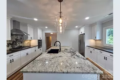 201 Country Club Circle, Shelby, NC 28150 - Photo 3