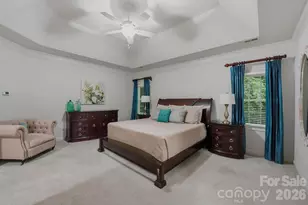12529 Preservation Pointe Dr, Charlotte, NC 28216 - Photo 11