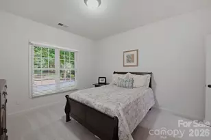 12529 Preservation Pointe Dr, Charlotte, NC 28216 - Photo 27