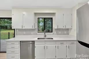 7908 Serendipity Ln, Charlotte, NC 28277 - Photo 13