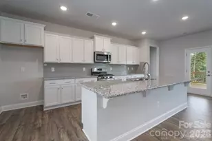 5143 Colchester Ct, Catawba, NC 28609 - Photo 9