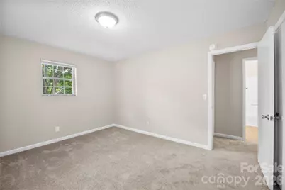 4525 Rolling Hill Drive, Charlotte, NC 28213 - Photo 13