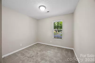 4525 Rolling Hill Drive, Charlotte, NC 28213 - Photo 7