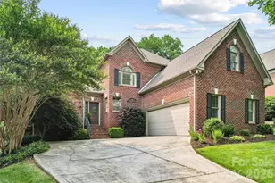6784 Lynrose Ct, Charlotte, NC 28226 - Photo 3