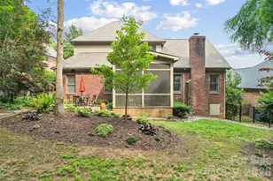 6784 Lynrose Ct, Charlotte, NC 28226 - Photo 7
